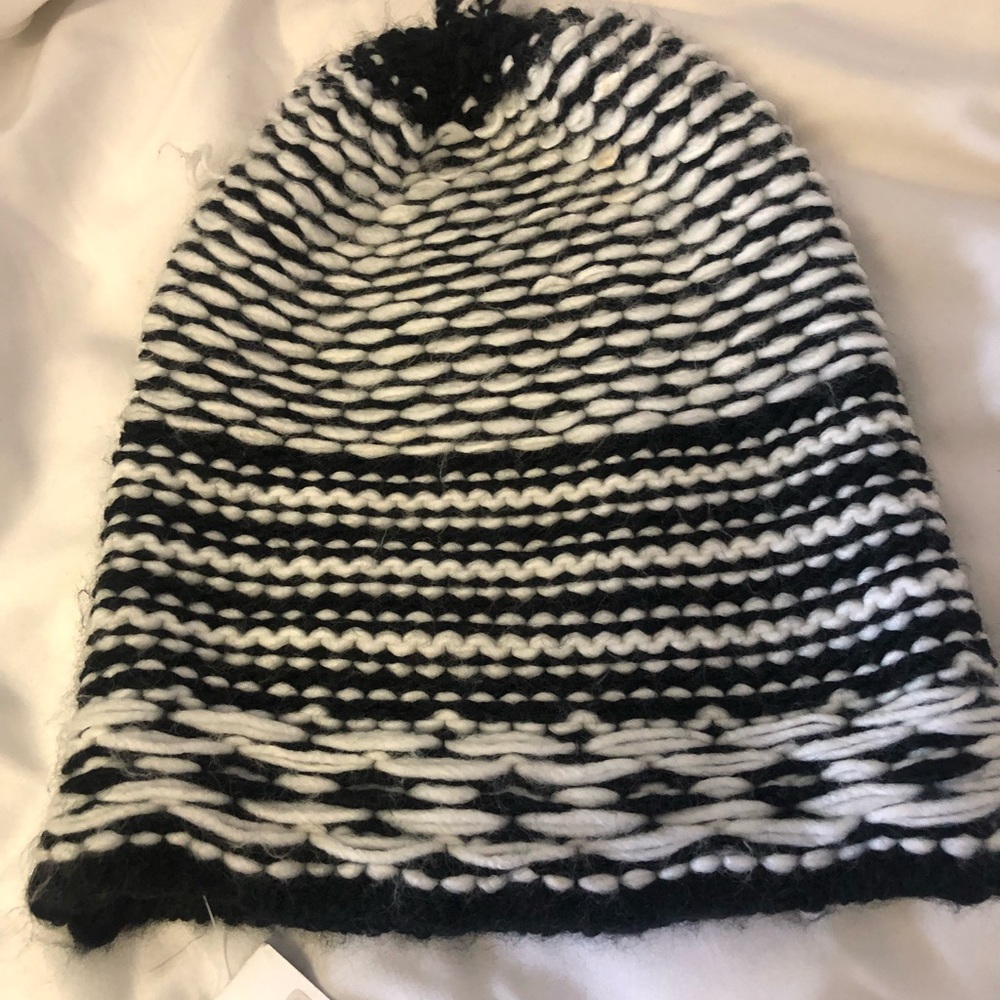 NWT Echodesign winter hat